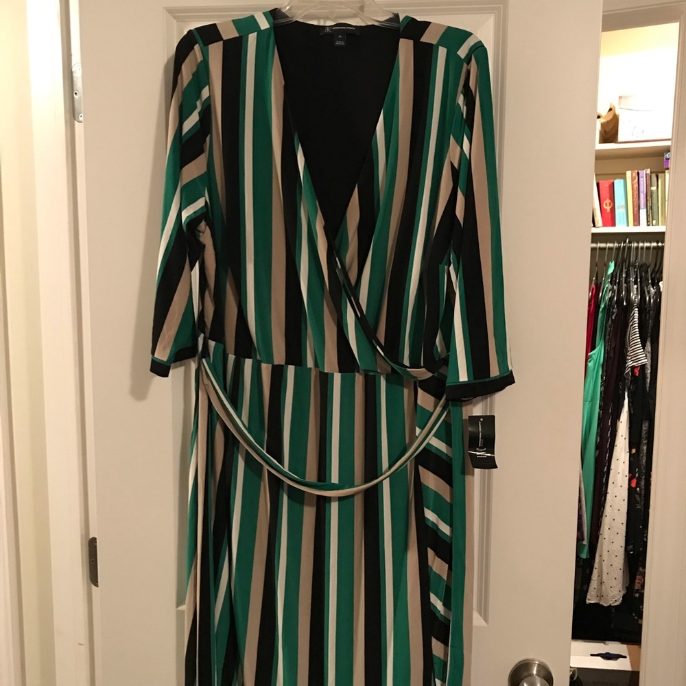 Women’s Plus Dress